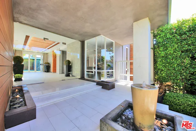 $14,995 | 3054 Elvido Drive, Los Angeles, CA 90049