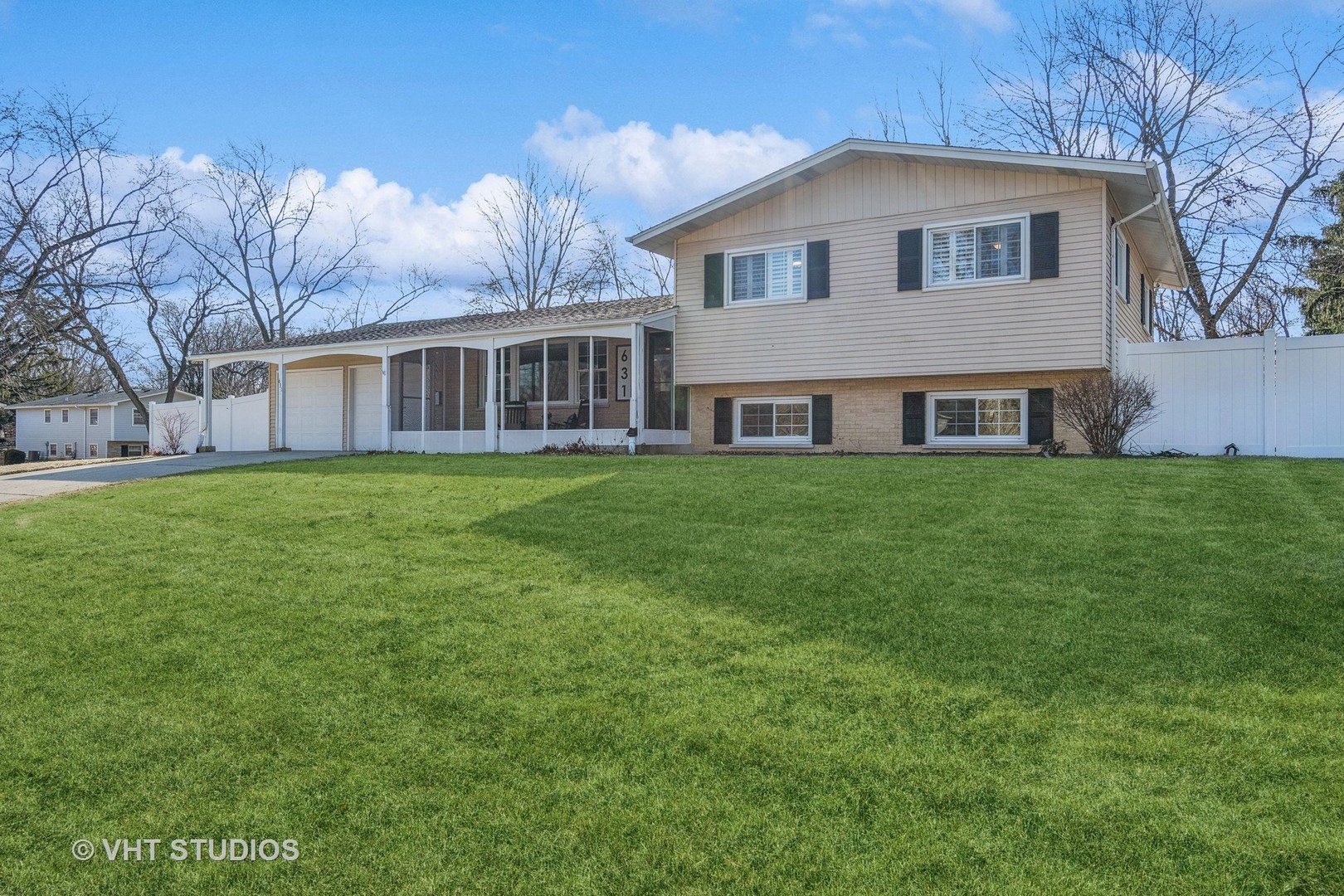 631 Kohley Road Lisle, IL 60532 - Photo 1 of 31 Gallery Image 1