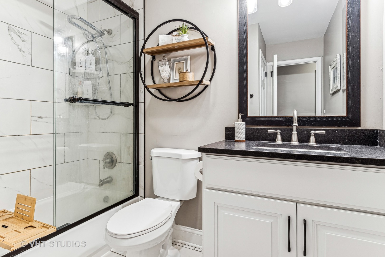 631 Kohley Road Lisle, IL 60532 - Photo 19 of 31 Gallery Image 19