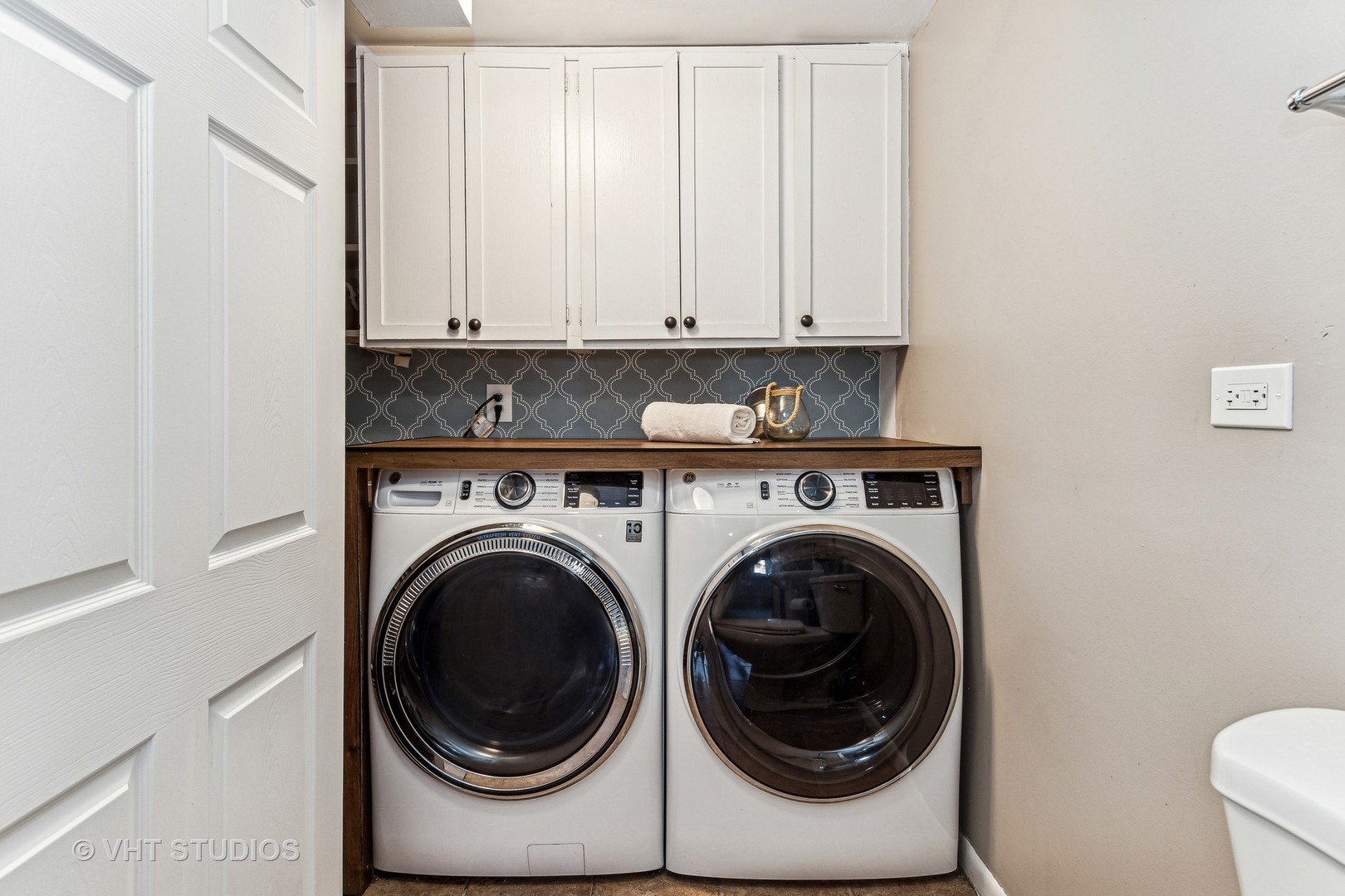 631 Kohley Road Lisle, IL 60532 - Photo 25 of 31 Gallery Image 25