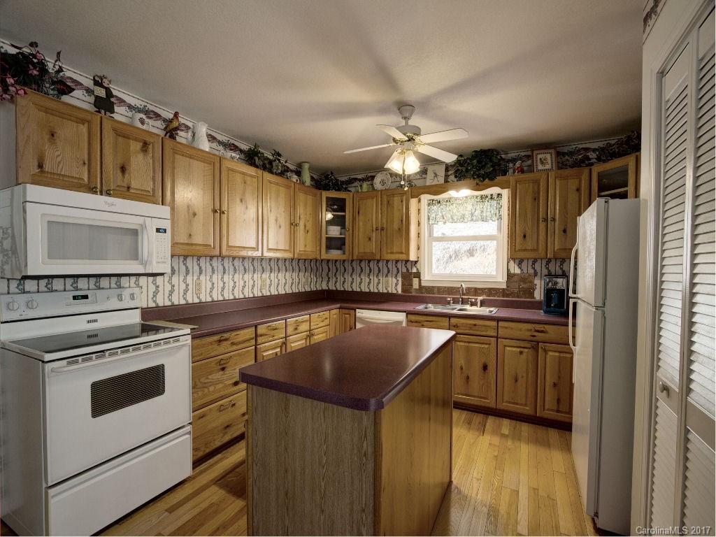 4460 Laurel Branch Road Bryson City, NC 28713 - Photo 8 of 24 Gallery Image 8