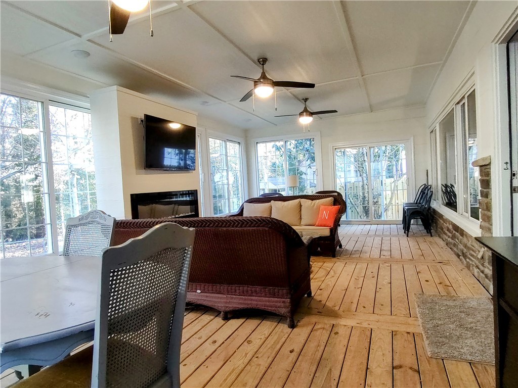 209 Riggs Drive Clemson, SC 29631 - Photo 15 of 32 Glassed in Sun Porch