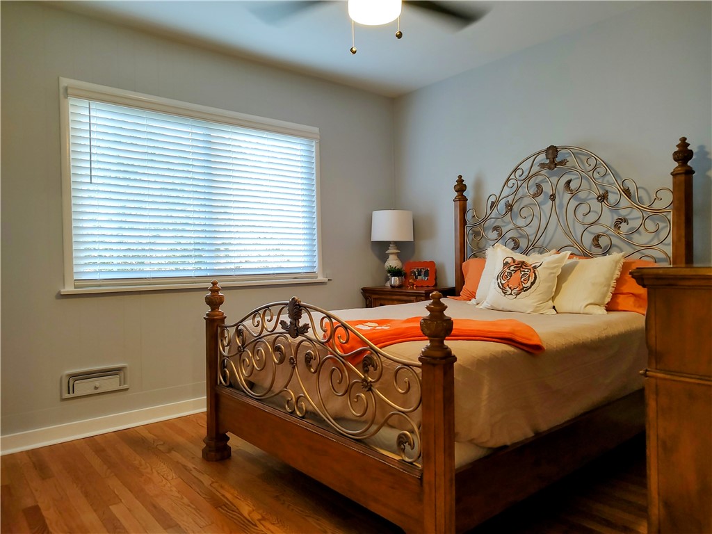 209 Riggs Drive Clemson, SC 29631 - Photo 23 of 32 Large Hall Bedroom