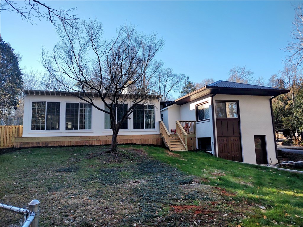 209 Riggs Drive Clemson, SC 29631 - Photo 31 of 32 Exterior from back yard