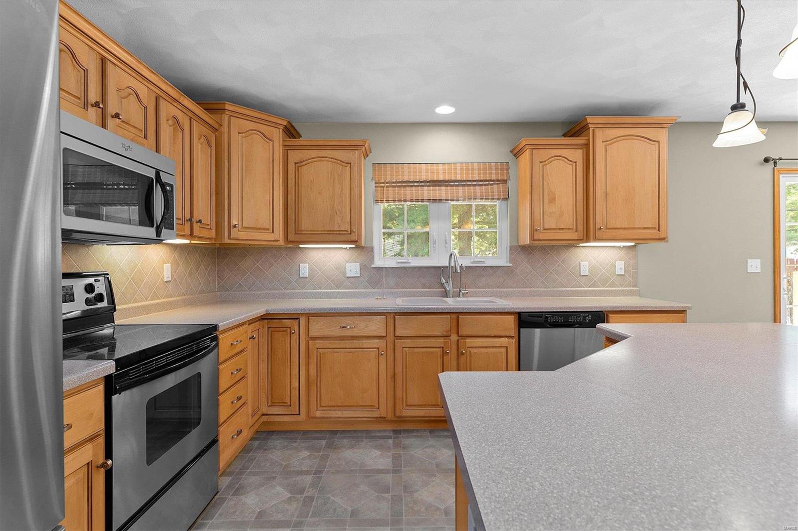623 Wheatfield Road O'Fallon, IL 62269 - Photo 12 of 39