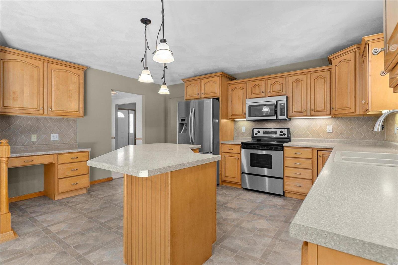 623 Wheatfield Road O'Fallon, IL 62269 - Photo 13 of 39