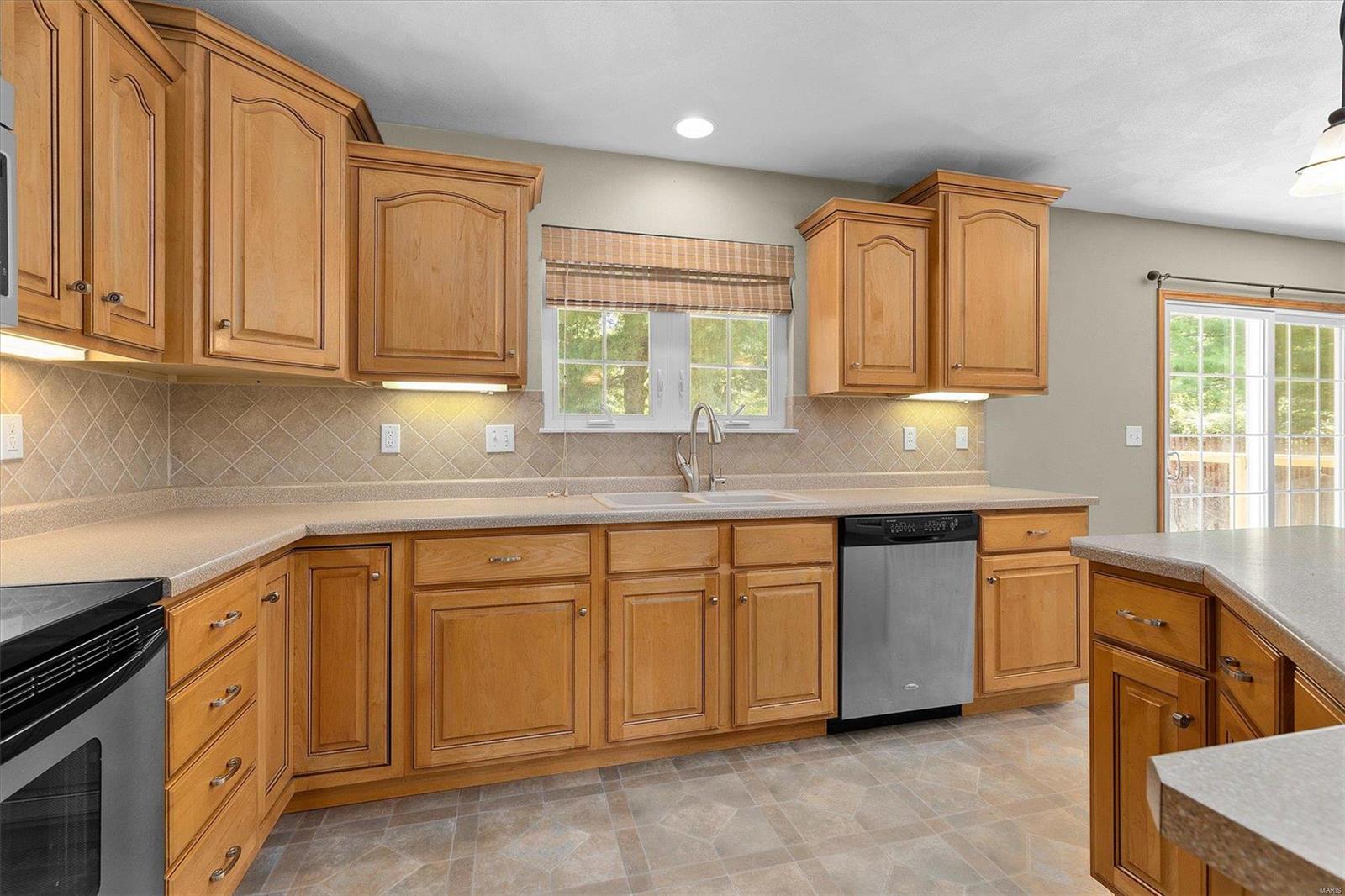 623 Wheatfield Road O'Fallon, IL 62269 - Photo 14 of 39