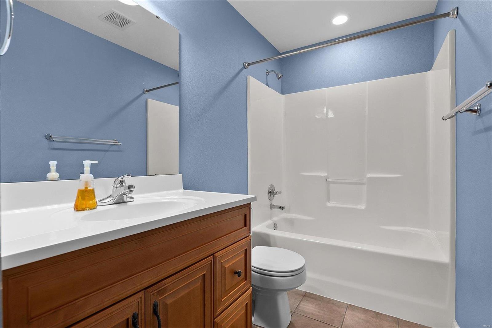 623 Wheatfield Road O'Fallon, IL 62269 - Photo 32 of 39