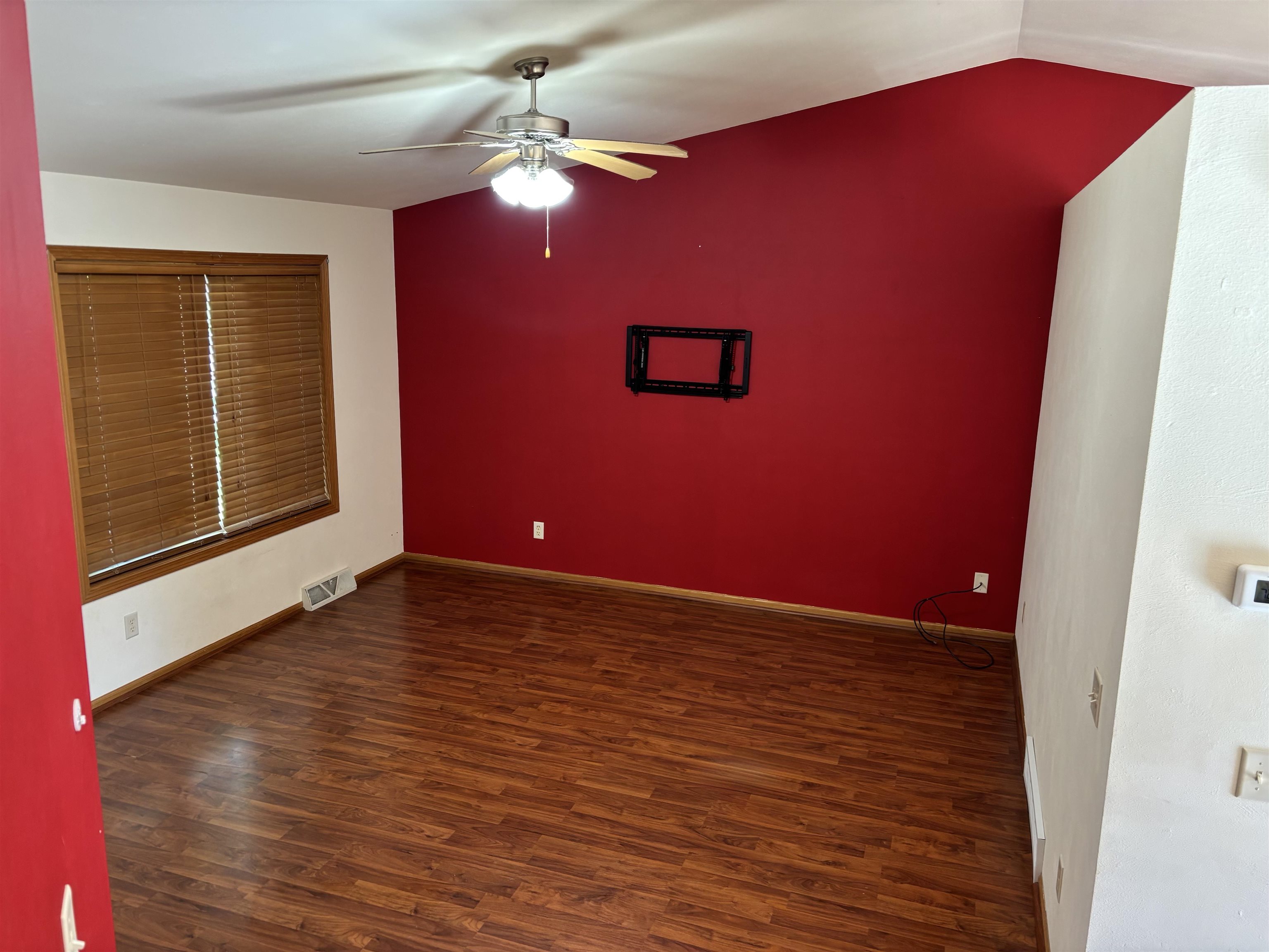 2421 Renaissance Drive Fitchburg, WI 53711 - Photo 4 of 24