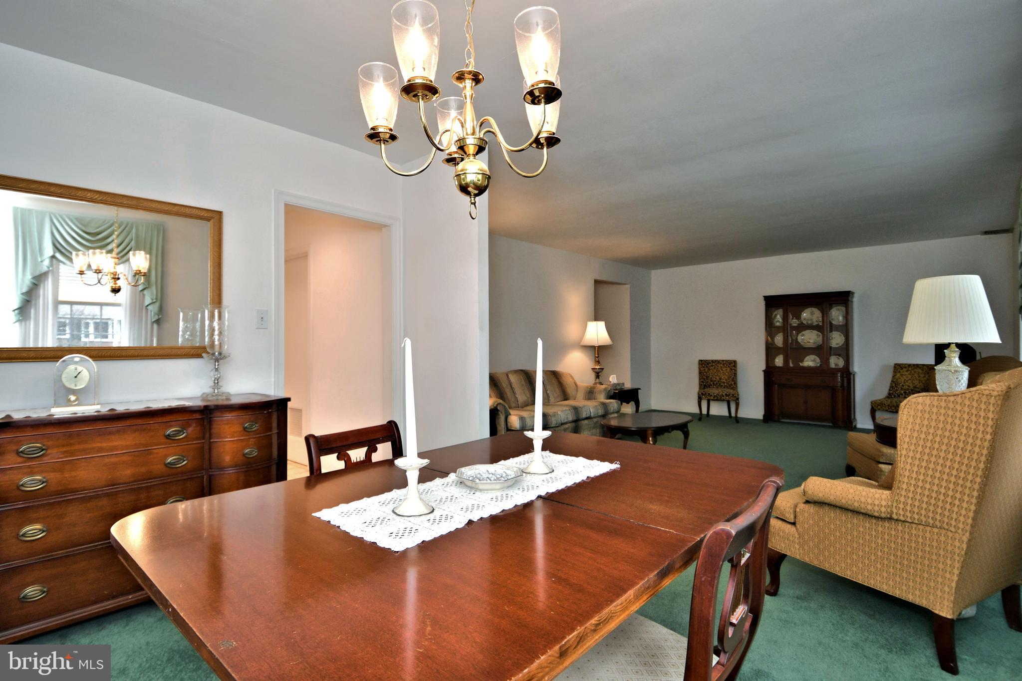 1015 Edann Road Oreland, PA 19075 - Photo 11 of 46 Dining Room