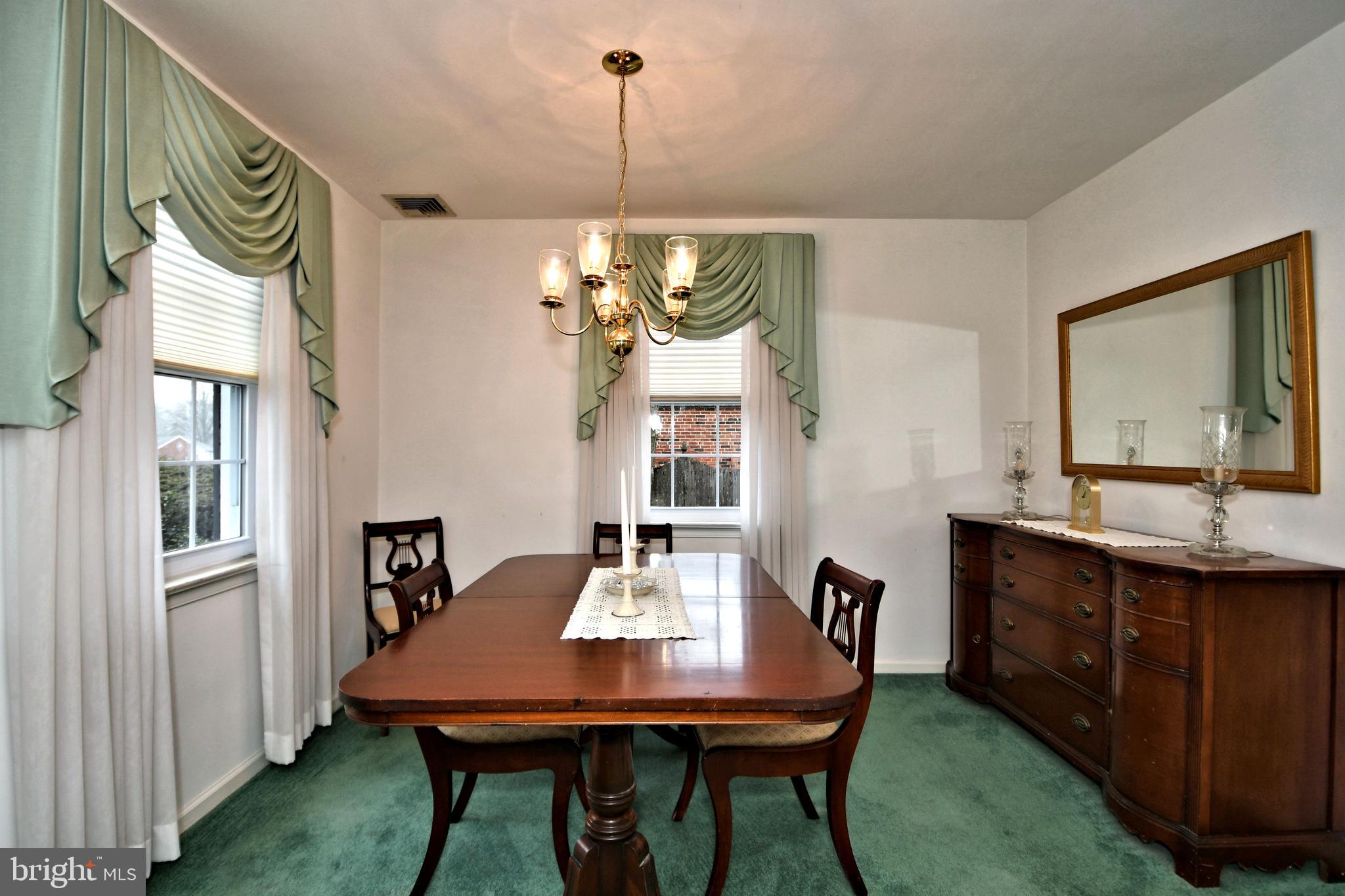 1015 Edann Road Oreland, PA 19075 - Photo 12 of 46 Dining Room