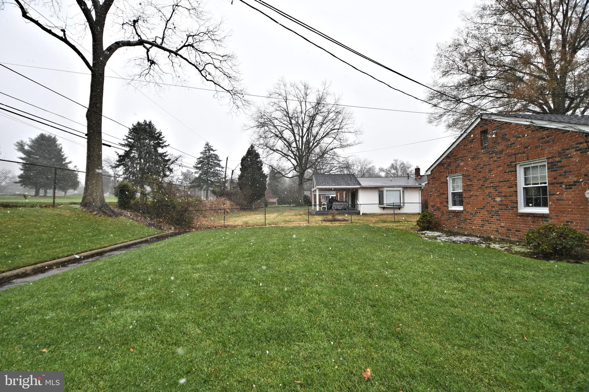 1015 Edann Road Oreland, PA 19075 - Photo 46 of 46 backyard