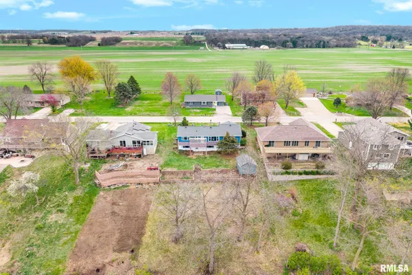 $225,000 | 49 Bay Shore Drive, Lacon, IL 61540