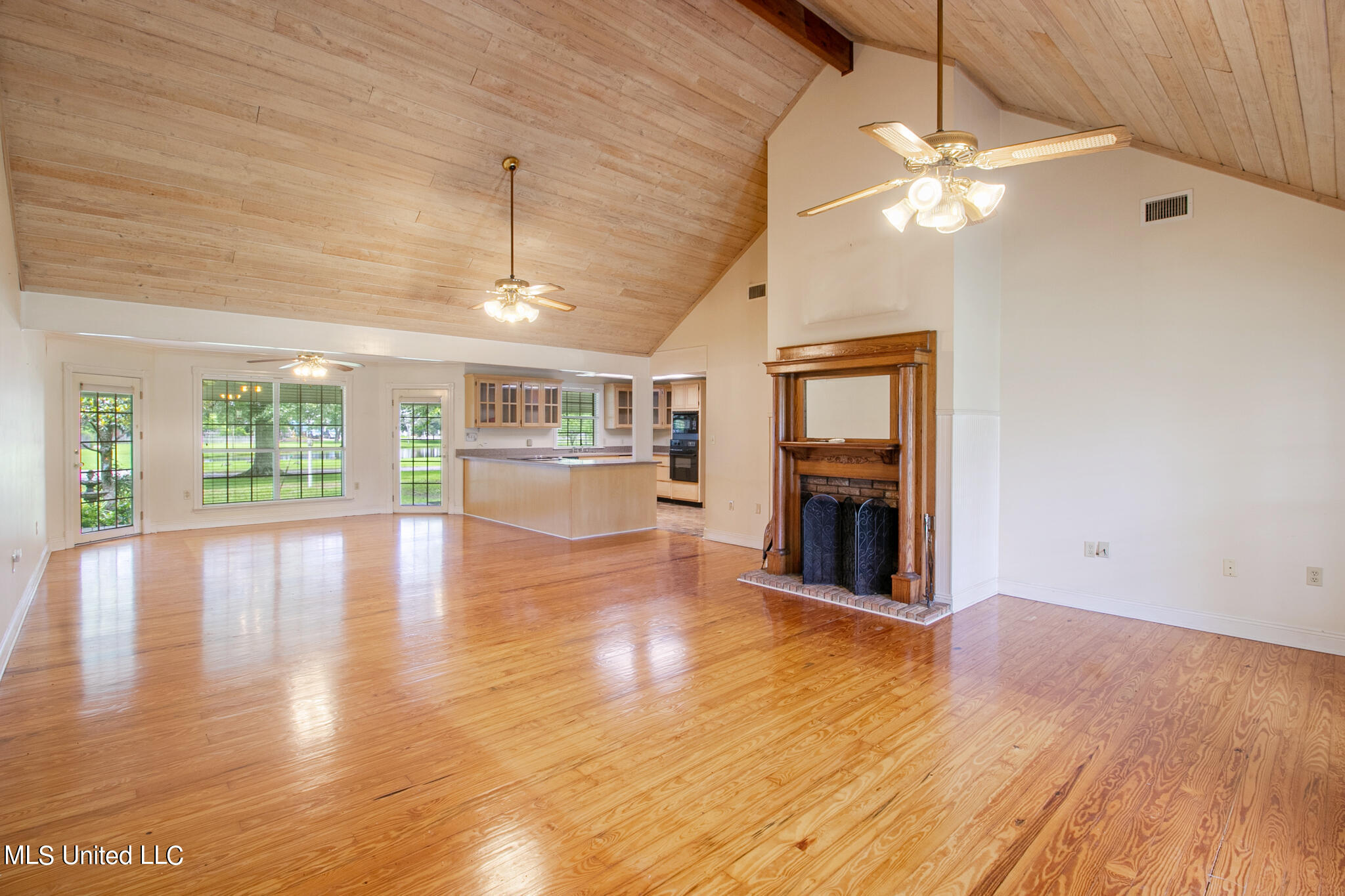 12491 Canal Road Gulfport, MS 39503 - Photo 10 of 48 Canal-100001
