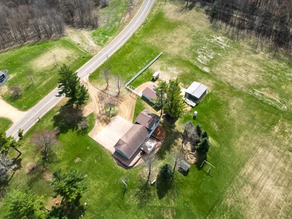$499,900 | E3490 County Rd P, Menomonie, WI 54751