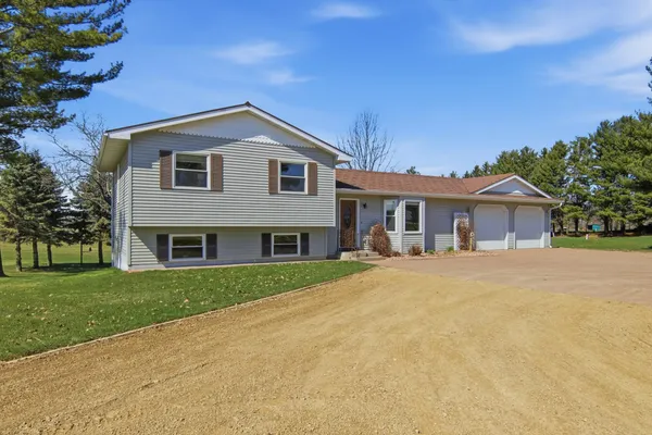 $499,900 | E3490 County Rd P, Menomonie, WI 54751