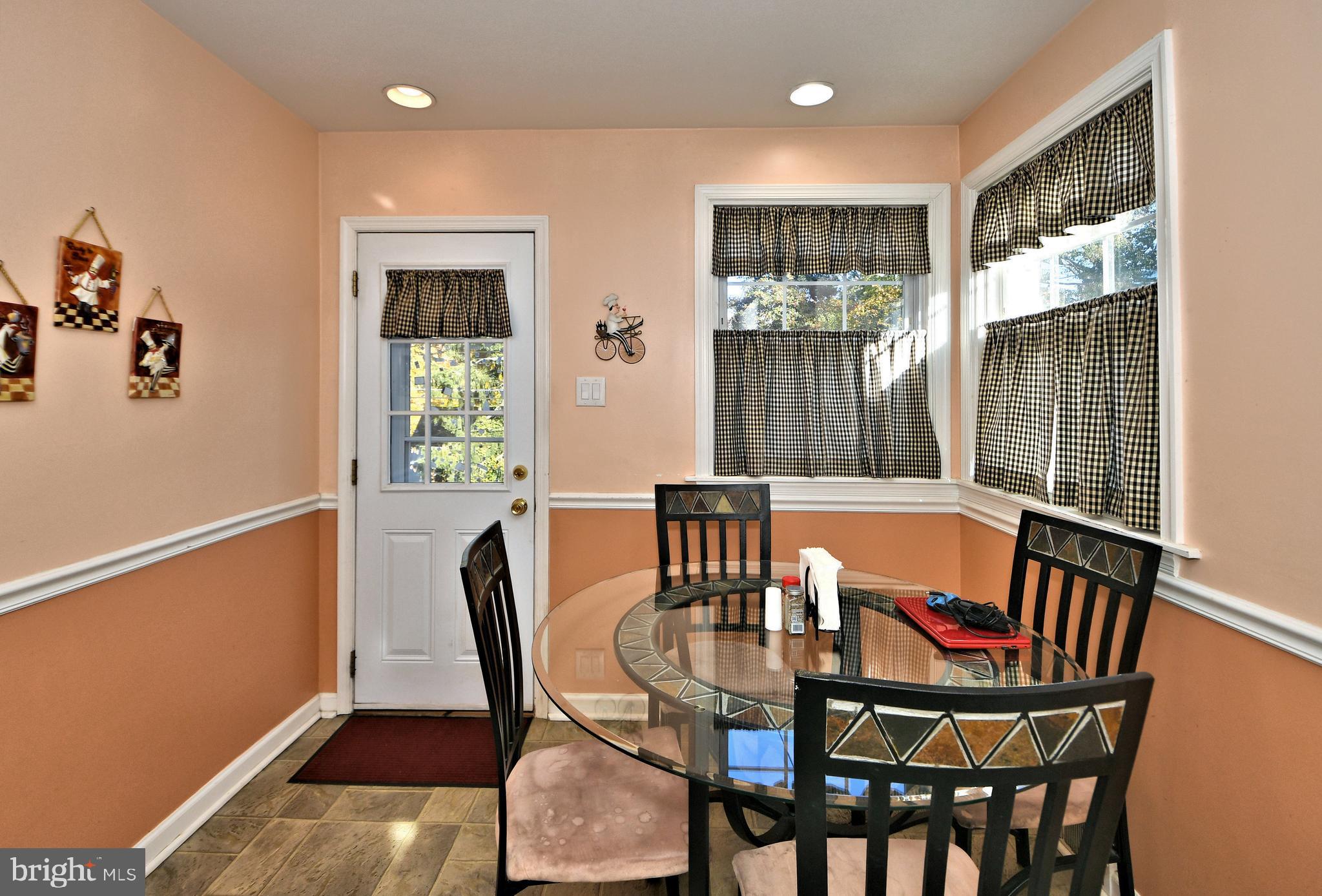 105 Johns Road Cheltenham, PA 19012 - Photo 17 of 52 Gallery Image 17