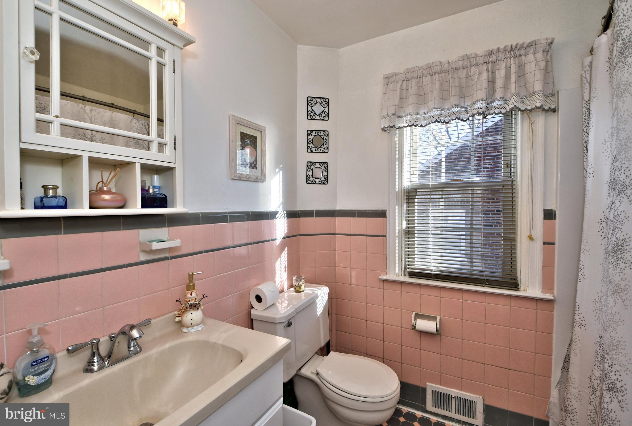 105 Johns Road Cheltenham, PA 19012 - Photo 40 of 52 Gallery Image 40