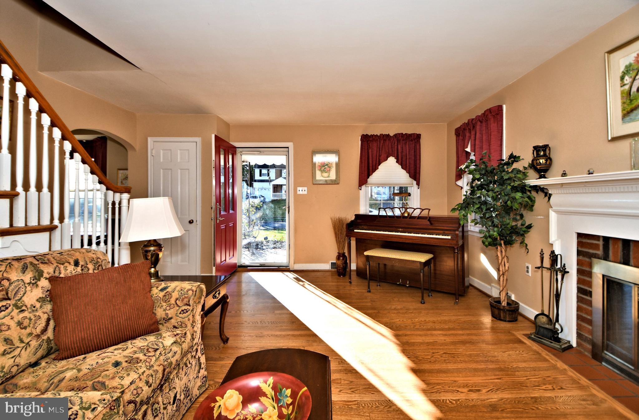 105 Johns Road Cheltenham, PA 19012 - Photo 9 of 52 Gallery Image 9