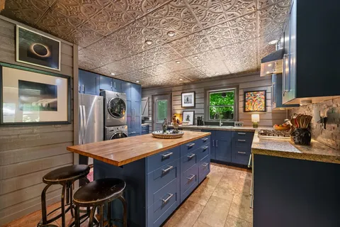 $874,900 | 2977 Highway 2, Blue Ridge, GA 30513