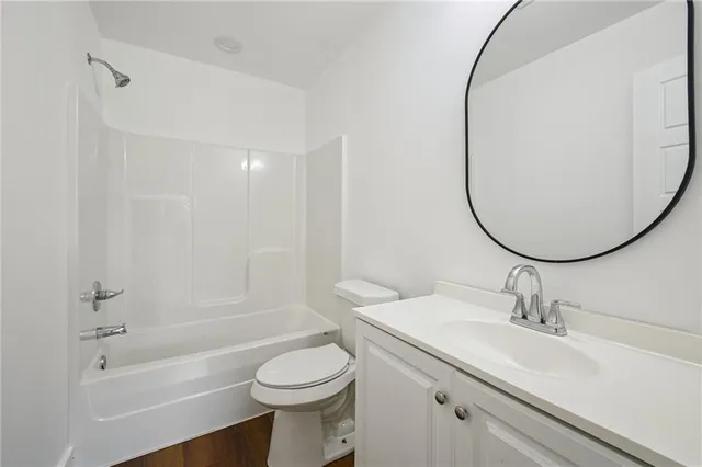 $1,950 | 3304 Metropolitan Street, New Orleans, LA 70126