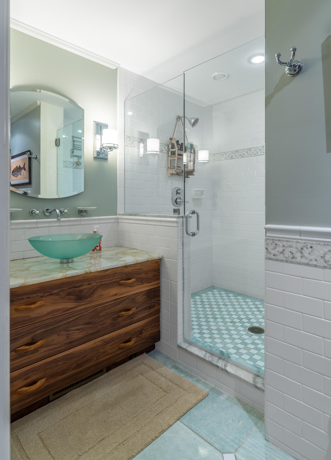 40 Surf Road Cape Elizabeth, ME 04107 - Photo 18 of 25 40 Surf Road Hall Bath