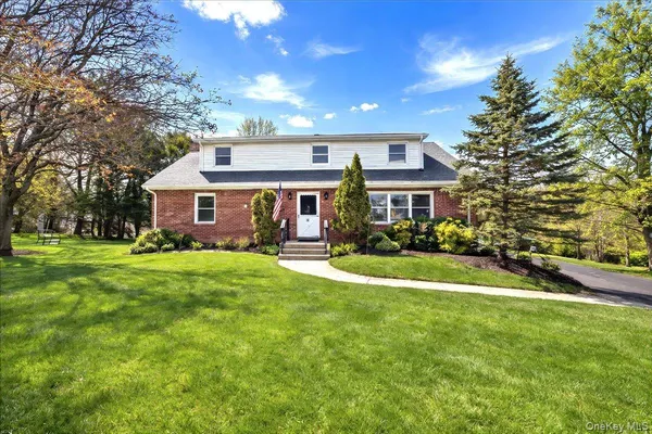 $759,000 | 16 Primrose Street, Katonah, NY 10536