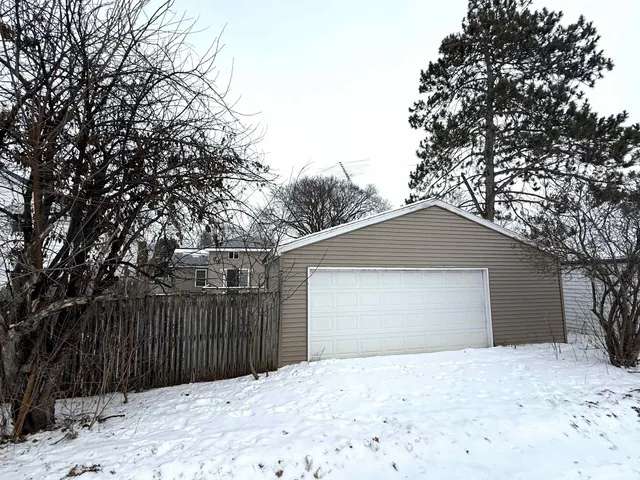 $130,000 | 205 South Union Street, Shawano, WI 54166