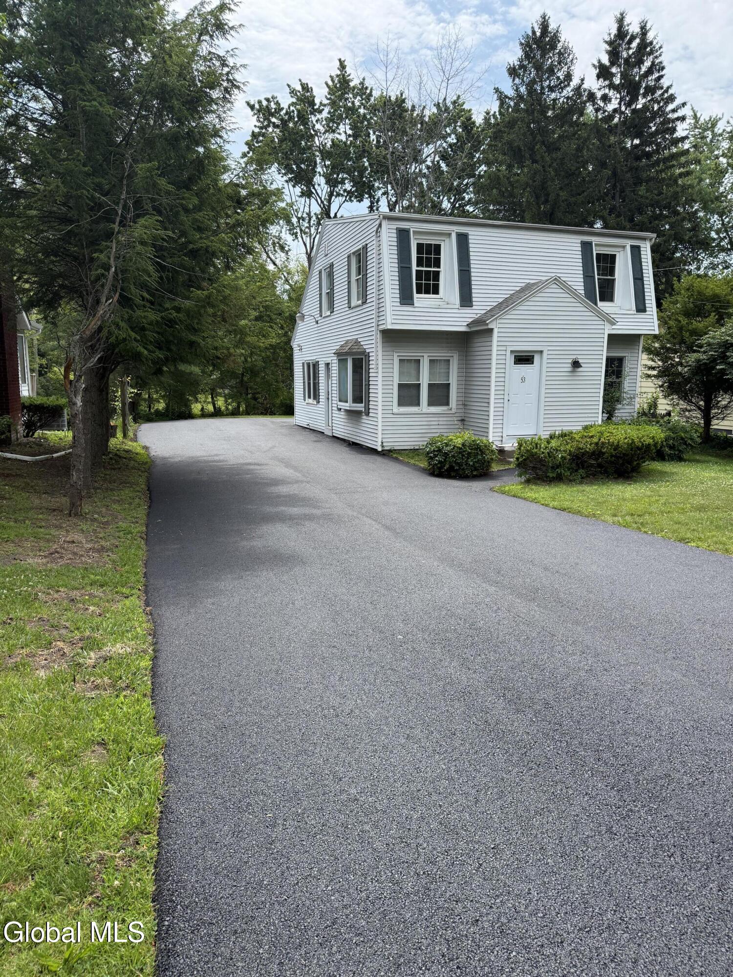 47 Lisha Kill Road Colonie, NY 12205 - Photo 1 of 25 IMG_0983