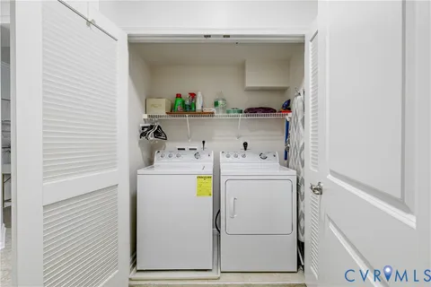 $306,000 | 1201 Westwood Village Lane, Unit 202, Midlothian, VA 23114