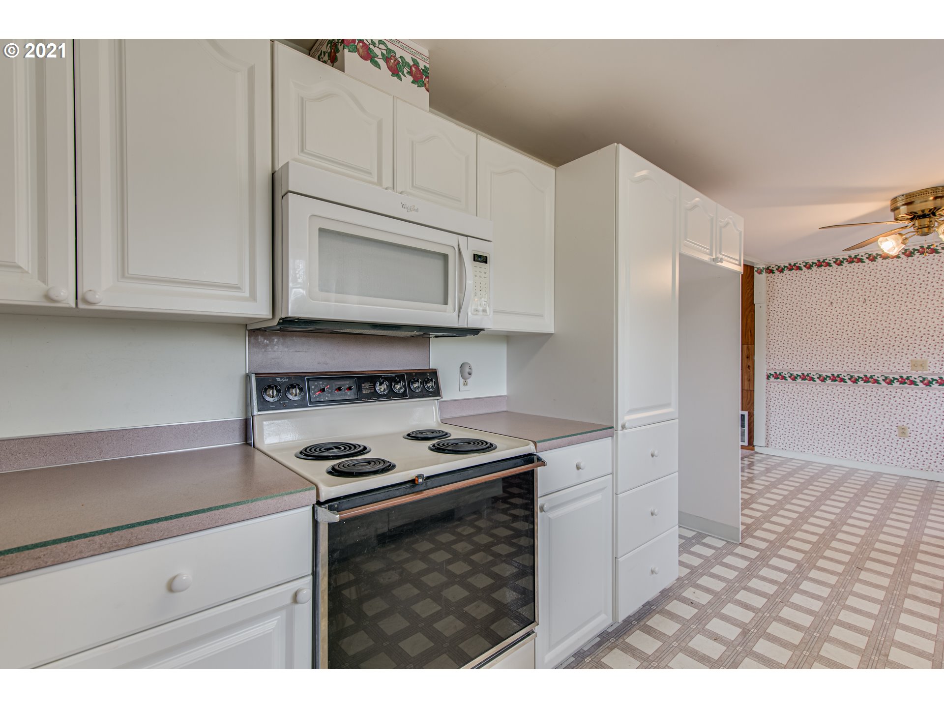 1716 Northeast 219th Street Ridgefield, WA 98642 - Photo 13 of 30