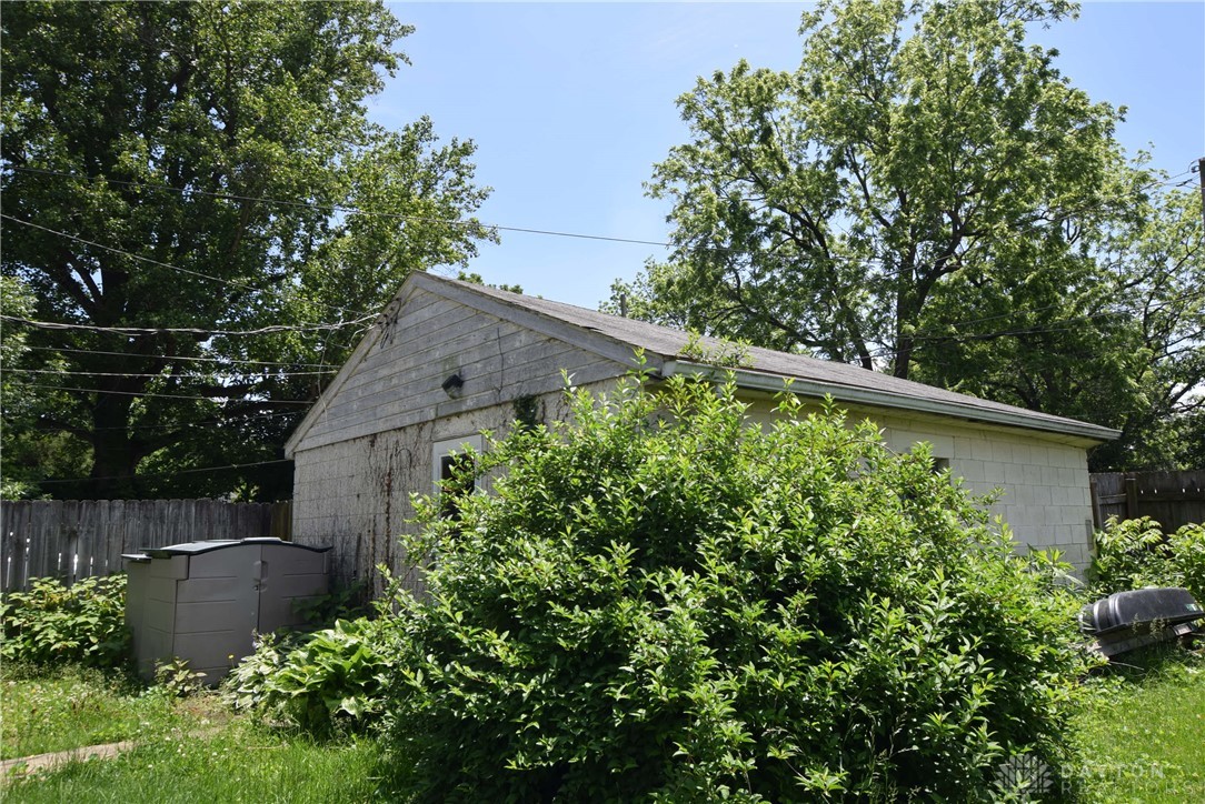 705 East Cassilly Street Springfield, OH 45503 - Photo 20 of 33