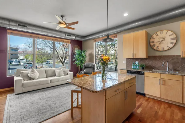 $257,000 | 3640 Wooddale Avenue South, Unit 121, St. Louis Park, MN 55416