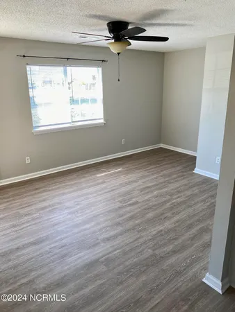 $750 | 1287 Park W Drive, Unit 2, Greenville, NC 27834