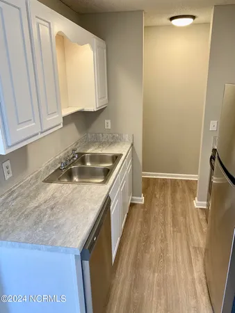 $750 | 1287 Park W Drive, Unit 2, Greenville, NC 27834