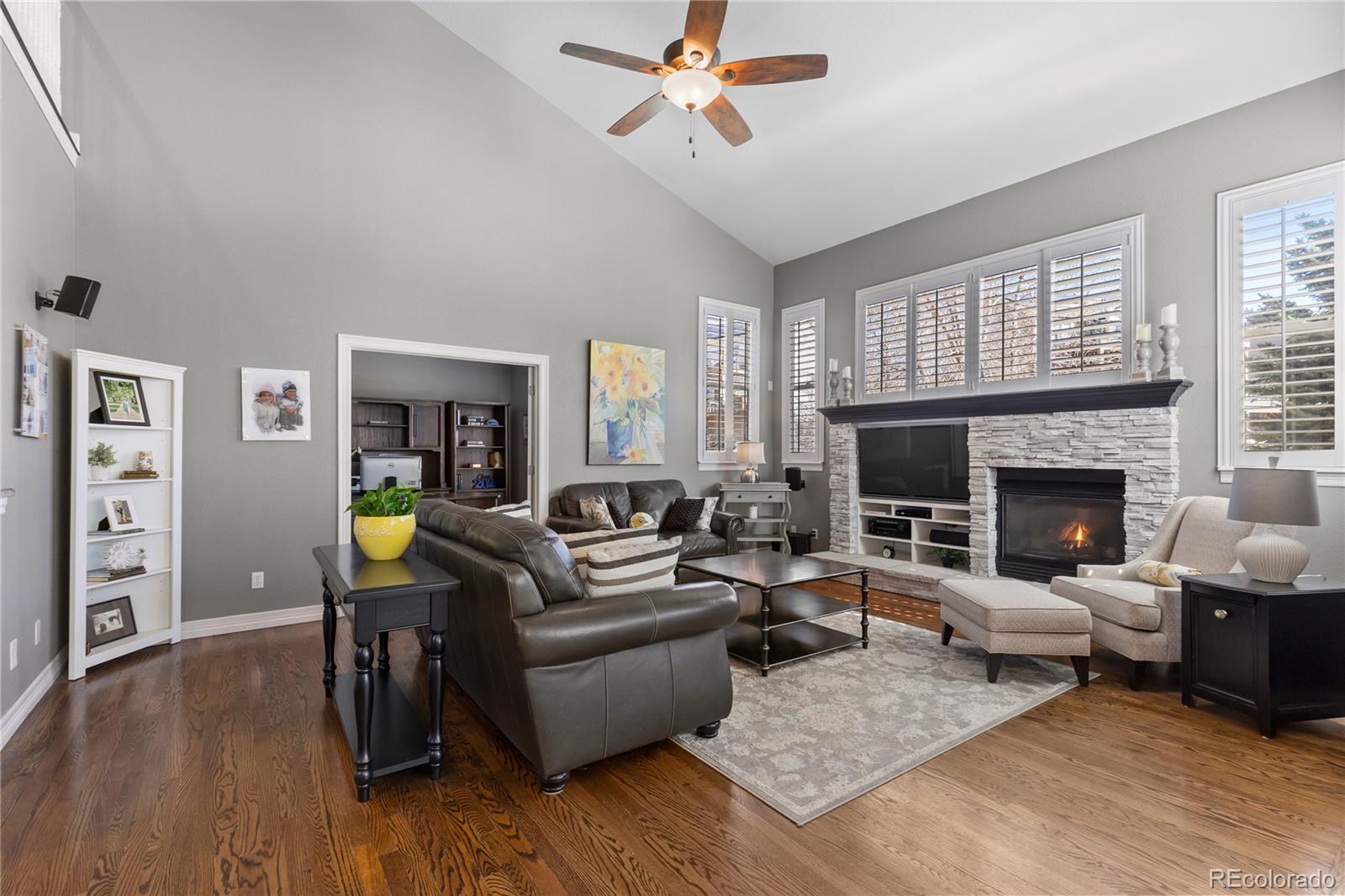 10148 Mockingbird Lane Highlands Ranch, CO 80129 - Photo 15 of 49