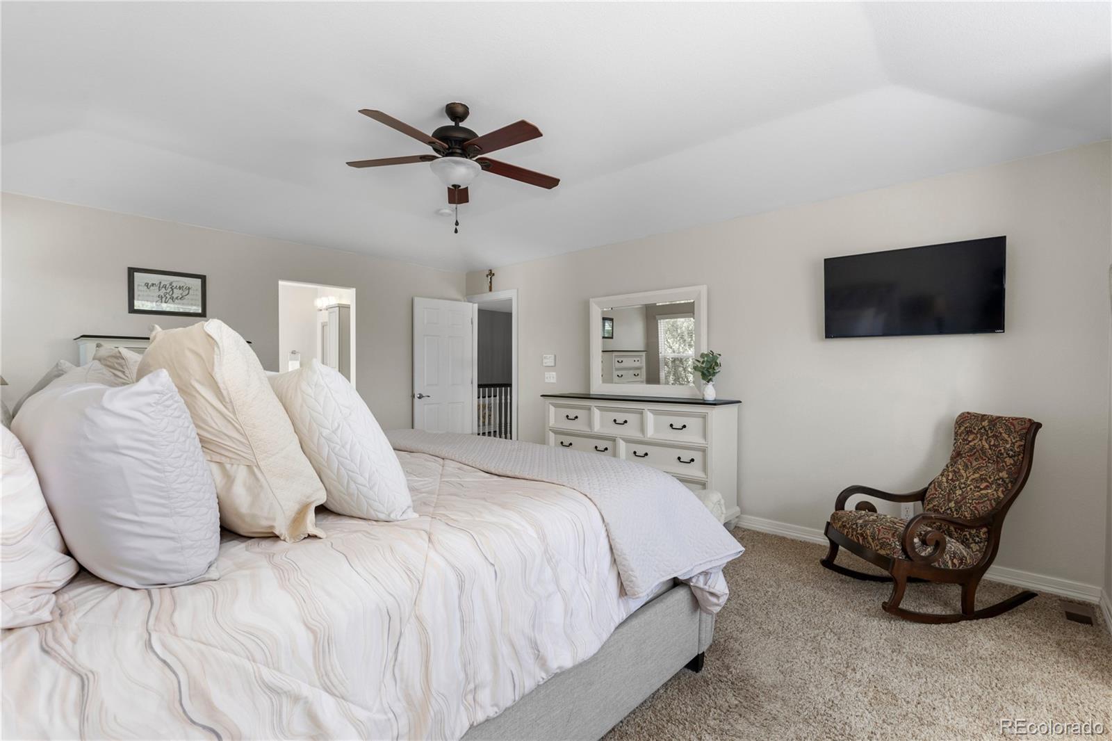 10148 Mockingbird Lane Highlands Ranch, CO 80129 - Photo 25 of 49