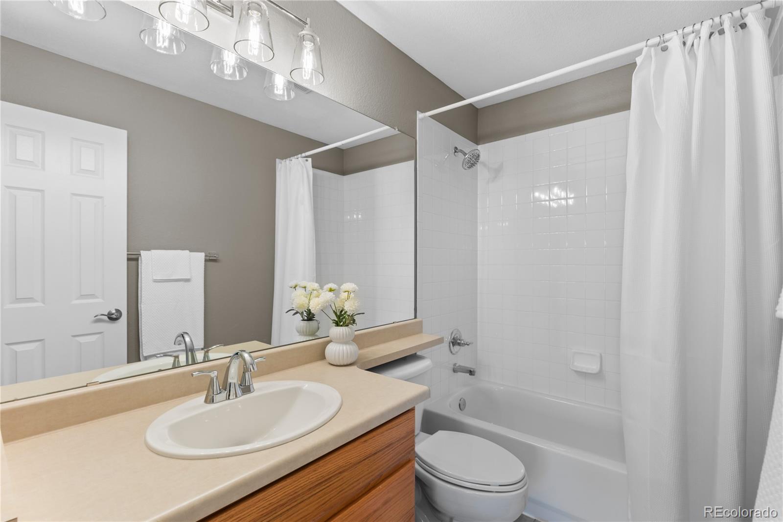 10148 Mockingbird Lane Highlands Ranch, CO 80129 - Photo 37 of 49