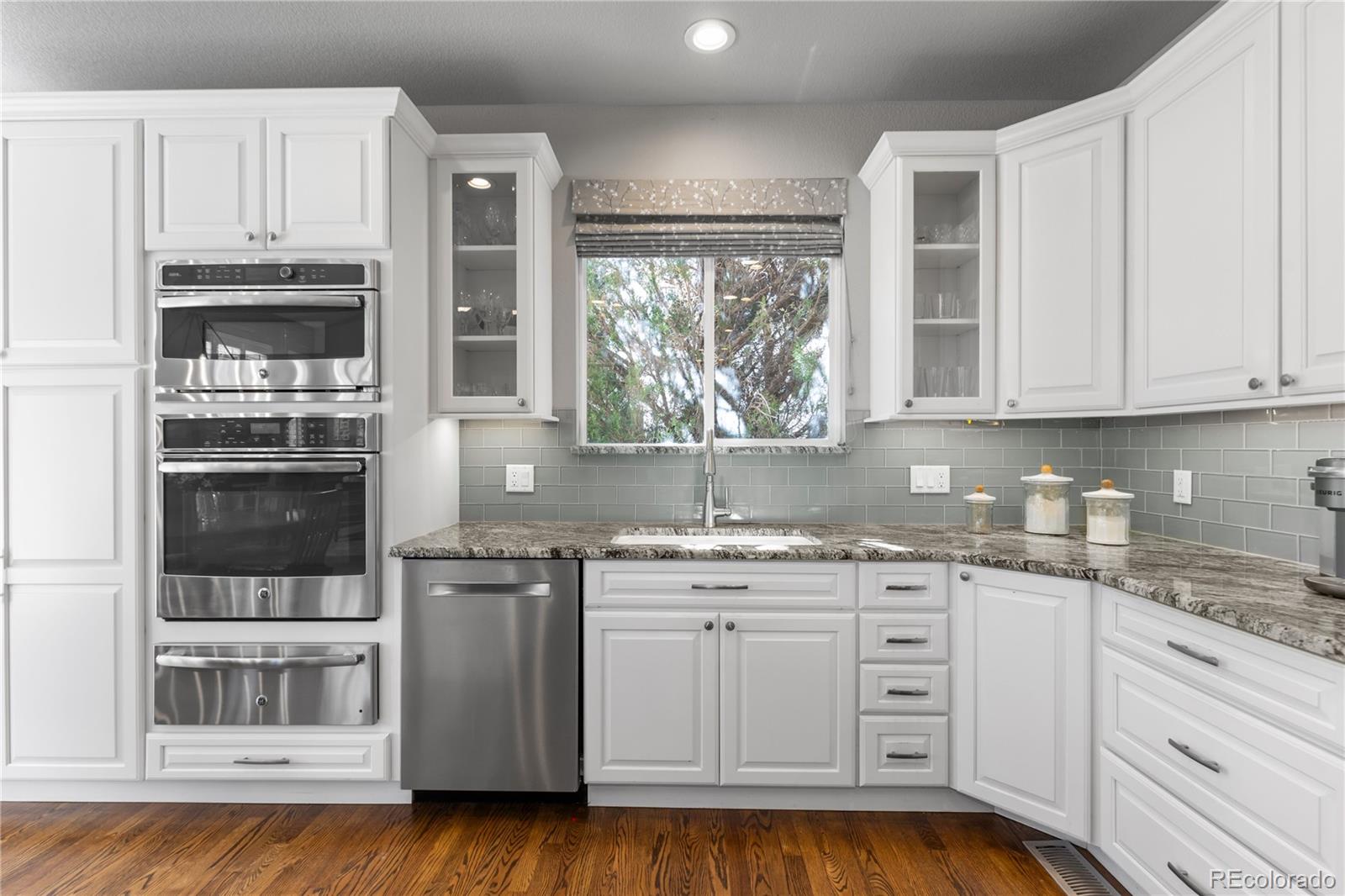 10148 Mockingbird Lane Highlands Ranch, CO 80129 - Photo 9 of 49