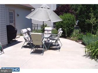 405 Martins Road Sinking Spring, PA 19608 - Photo 10 of 12