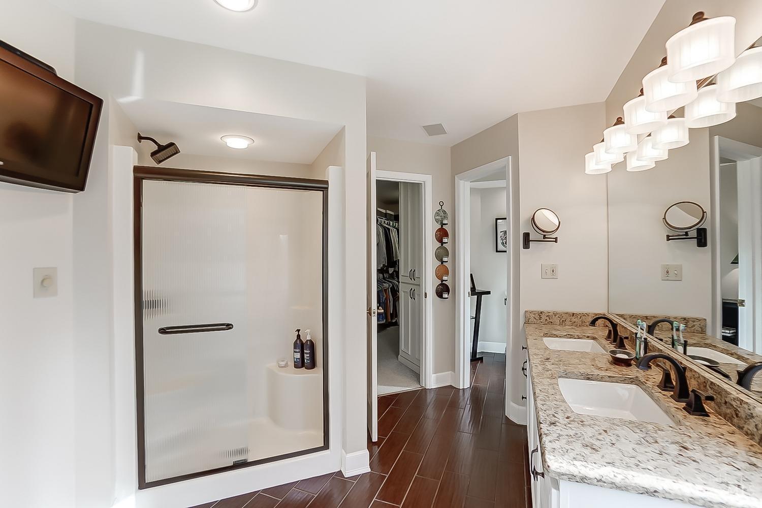 5985 Blue Rock Road Cincinnati, OH 45247 - Photo 21 of 50 Gallery Image 21