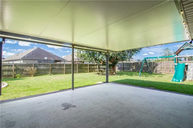 $2,000 | 42365 Pebblestone Avenue, Prairieville, LA 70769