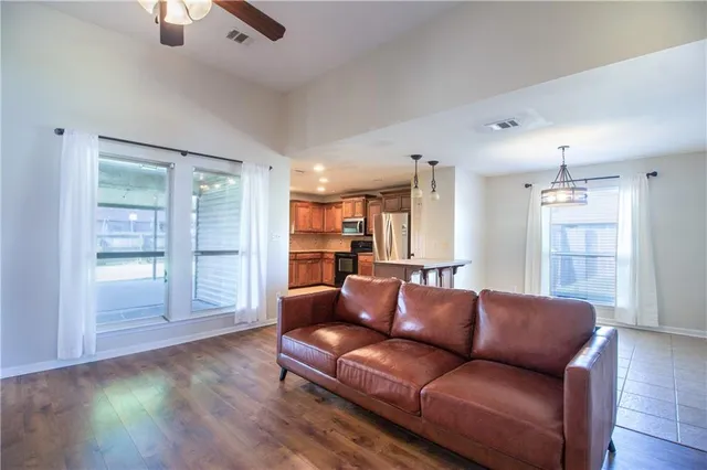 $2,000 | 42365 Pebblestone Avenue, Prairieville, LA 70769