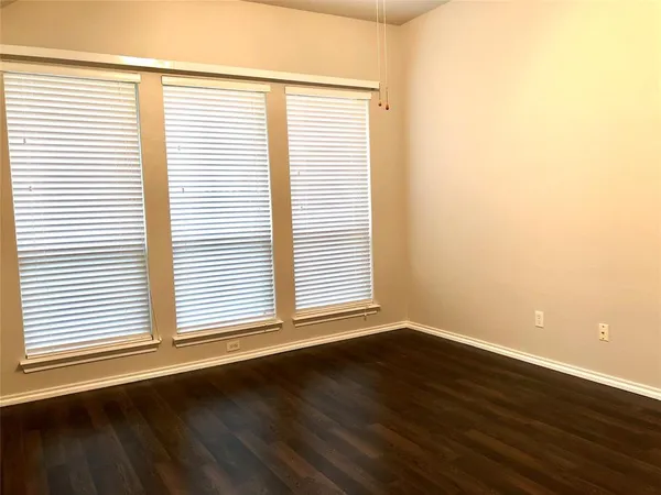 $2,550 | 1216 Badbury Lane, Grand Prairie, TX 75052