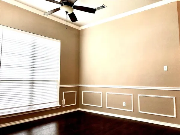 $2,550 | 1216 Badbury Lane, Grand Prairie, TX 75052