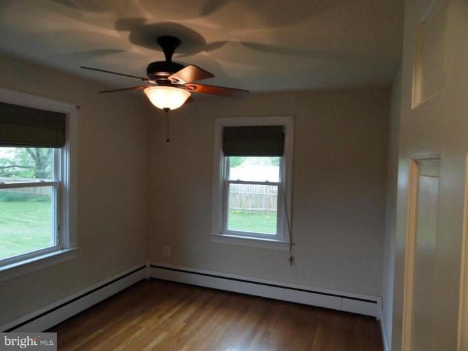 3824 Chantilly Road Chantilly, VA 20151 - Photo 11 of 20 Bedroom #1