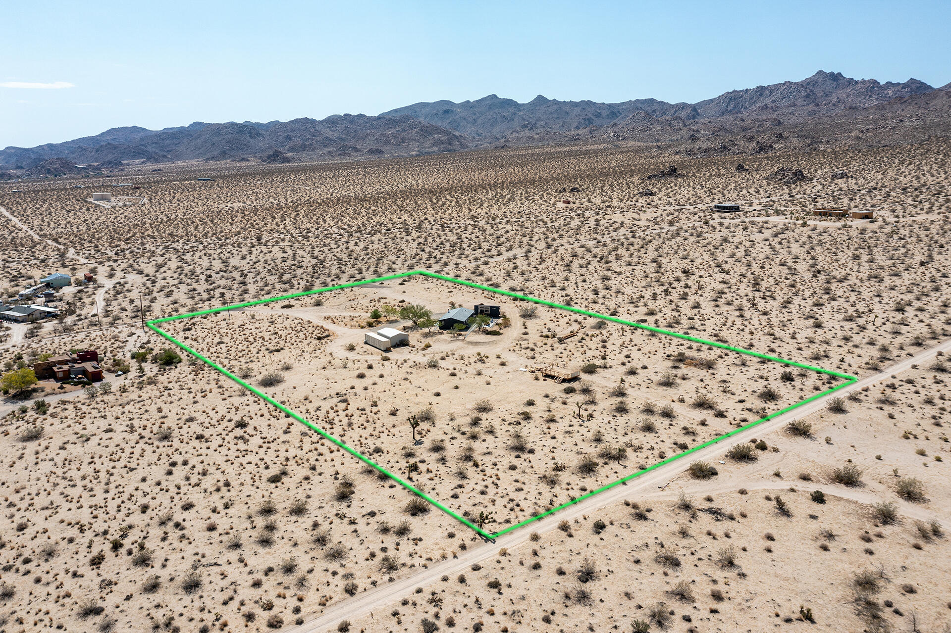 7122 Sunkist Road Joshua Tree, CA 92252 - Photo 14 of 61 img-14