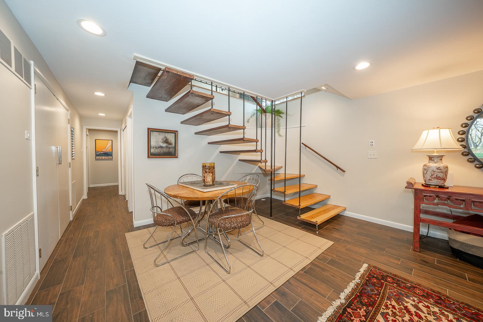 709 North Valley Forge Road Devon, PA 19333 - Photo 30 of 51 Dining area