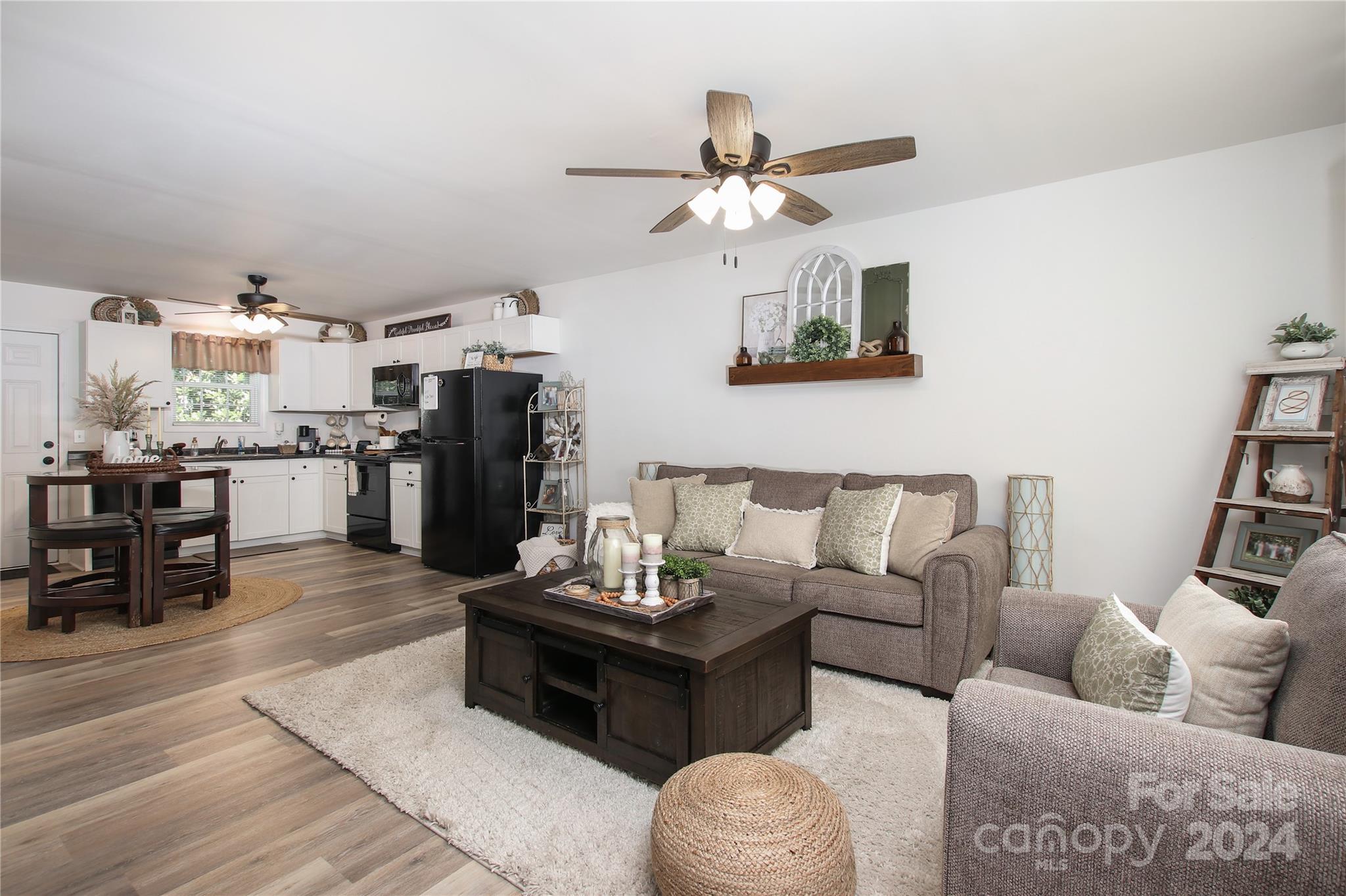 411 A & B Spring Street Denton, NC 27239 - Photo 8 of 24 Gallery Image 8