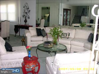 487 Pinewood Road Philadelphia, PA 19116 - Photo 2 of 6 Gallery Image 2